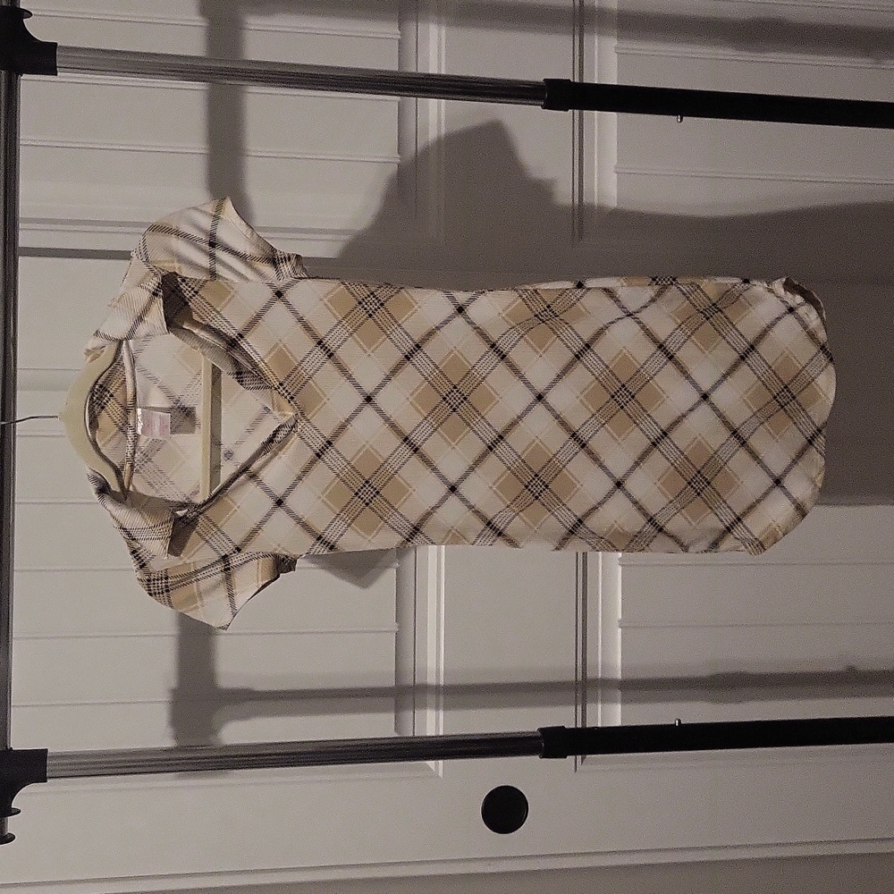NO BOUNDRIES Fitted Dress EUC